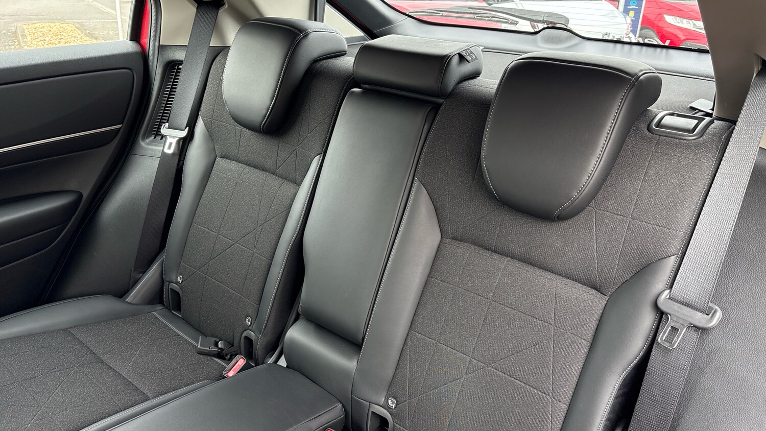 Used Honda HR-V 2023 for sale - 78131693: Photo 8