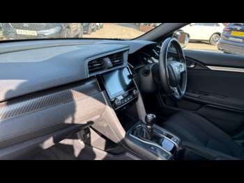 Used Honda Civic 2019 for sale - 74915185: Photo