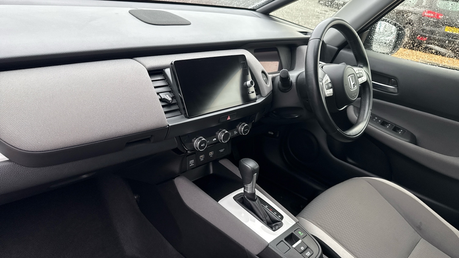 Used Honda Jazz 2020 for sale - 76765056: Photo 2