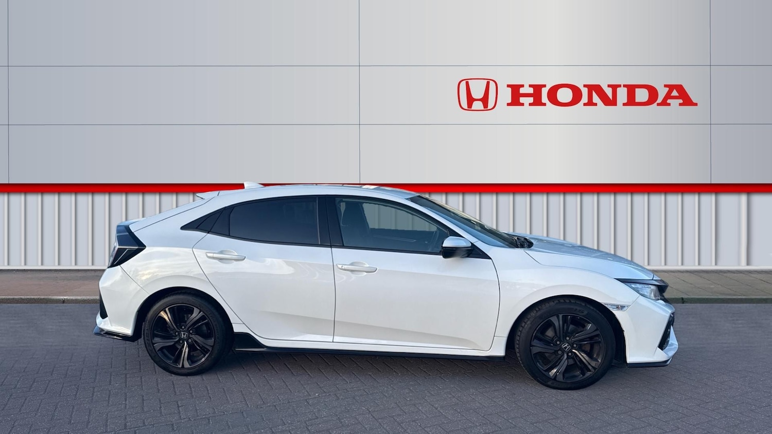 Used Honda Civic 2018 for sale - 78039209: Photo 5