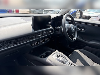 Used Honda ZR-V 2025 for sale - 79232395: Photo
