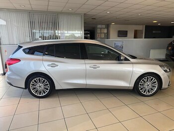 Used Ford Focus 2019 for sale - 78350698: Photo