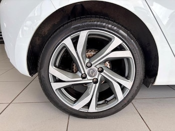 Used Renault Clio 2019 for sale - 75529574: Photo