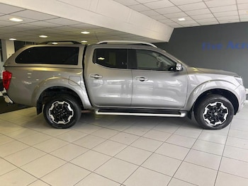 Used Nissan Navara 2019 for sale - 75550053: Photo