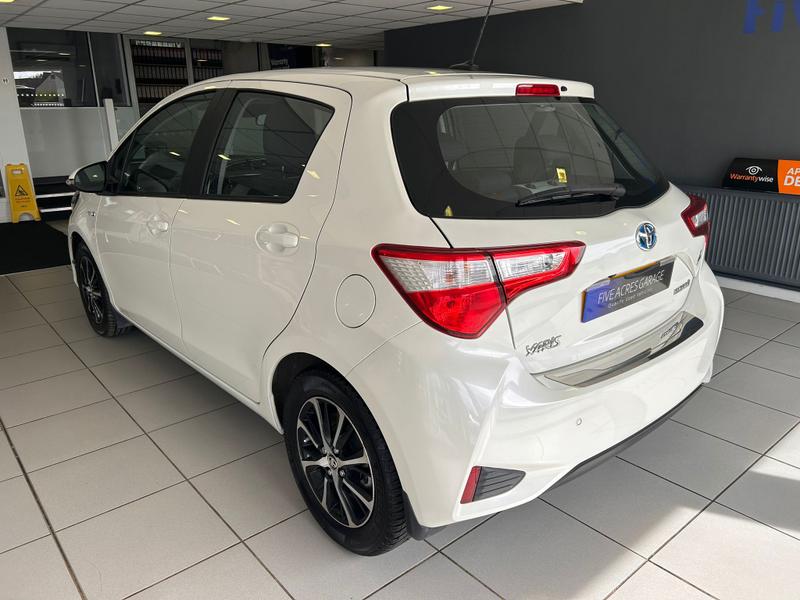 Used Toyota Yaris 2018 for sale - 75881436: Photo 10