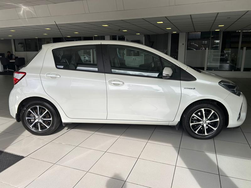Used Toyota Yaris 2018 for sale - 75881436: Photo 4