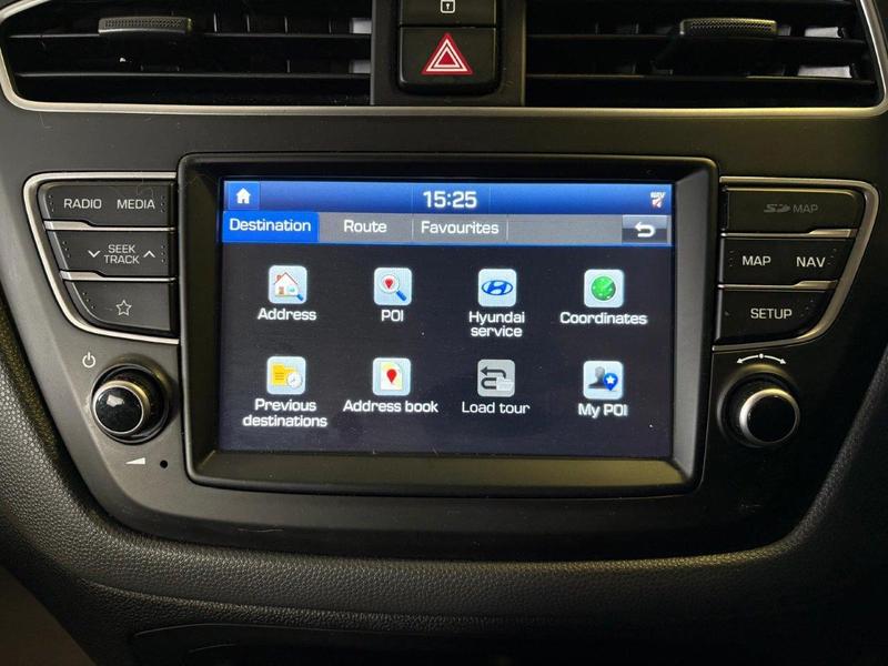 Used Hyundai i20 2020 for sale - 77532661: Photo 21