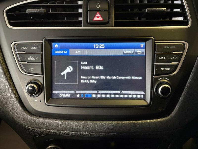 Used Hyundai i20 2020 for sale - 77532661: Photo 23