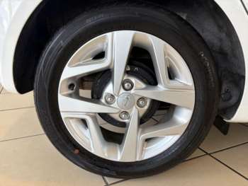Used Hyundai i10 2021 for sale - 74858565: Photo
