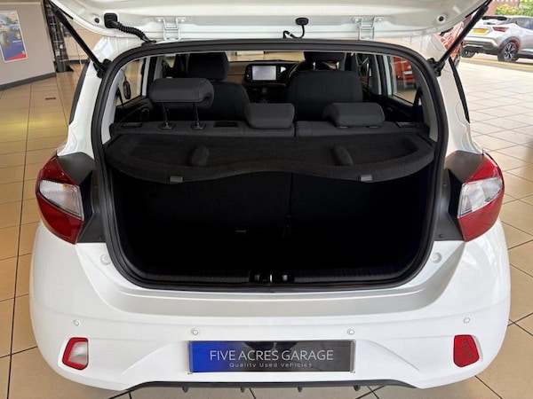 Used Hyundai i10 2021 for sale - 74858565: Photo 7