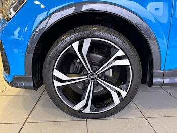 Used Audi Q3 2020 for sale - 77641407: Photo