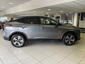 Used Nissan Qashqai 2022 for sale - 76056063: Photo