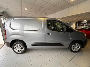 Used Peugeot Partner 2021 for sale - 76131445: Photo