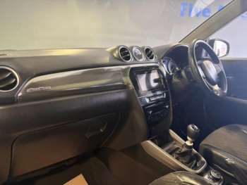 Used Suzuki Vitara 2021 for sale - 74030720: Photo