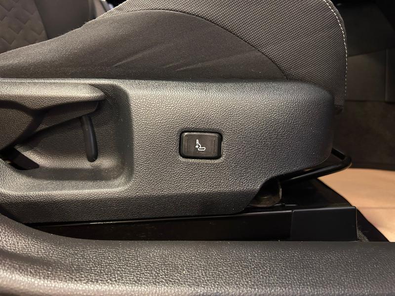 Used Toyota Corolla 2019 for sale - 75881445: Photo 24