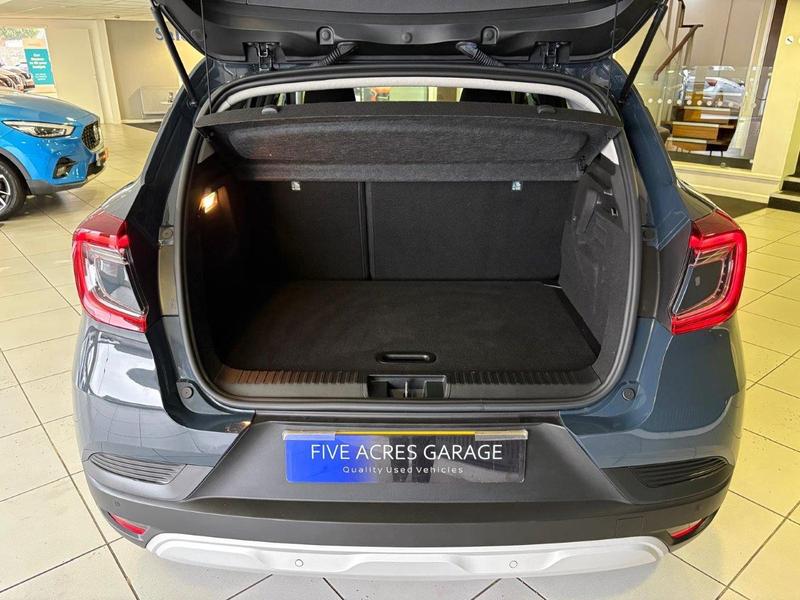 Used Renault Captur 2022 for sale - 77545819: Photo 11