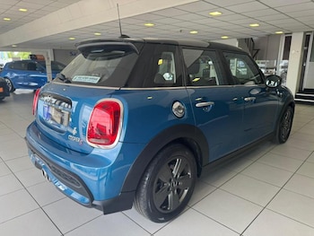 Used MINI Hatch 2022 for sale - 78736805: Photo