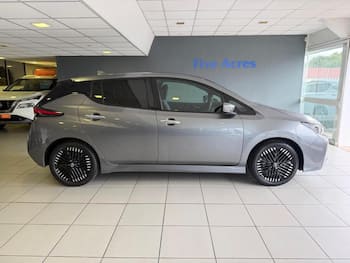 Used Nissan Leaf 2022 for sale - 79641320: Photo