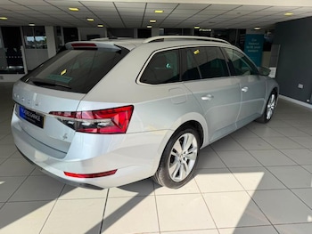 Used Skoda Superb 2022 for sale - 79312243: Photo