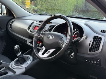 Used Kia Sportage 2015 for sale - 79004379: Photo