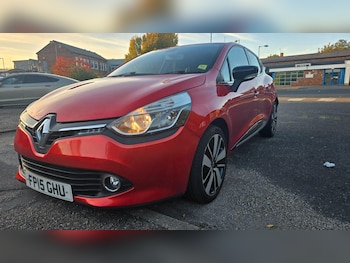 Used Renault Clio 2015 for sale - 76225304: Photo 3