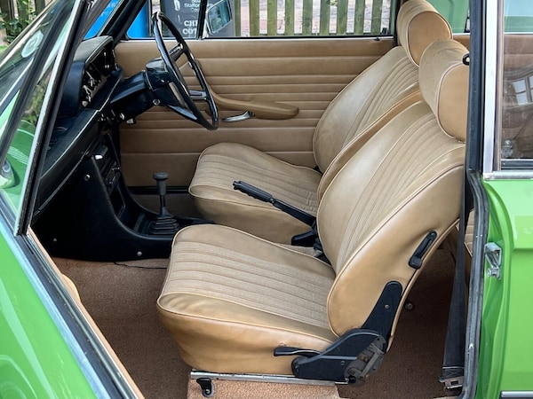 Used BMW 2002 1976 for sale - 75545256: Photo 5