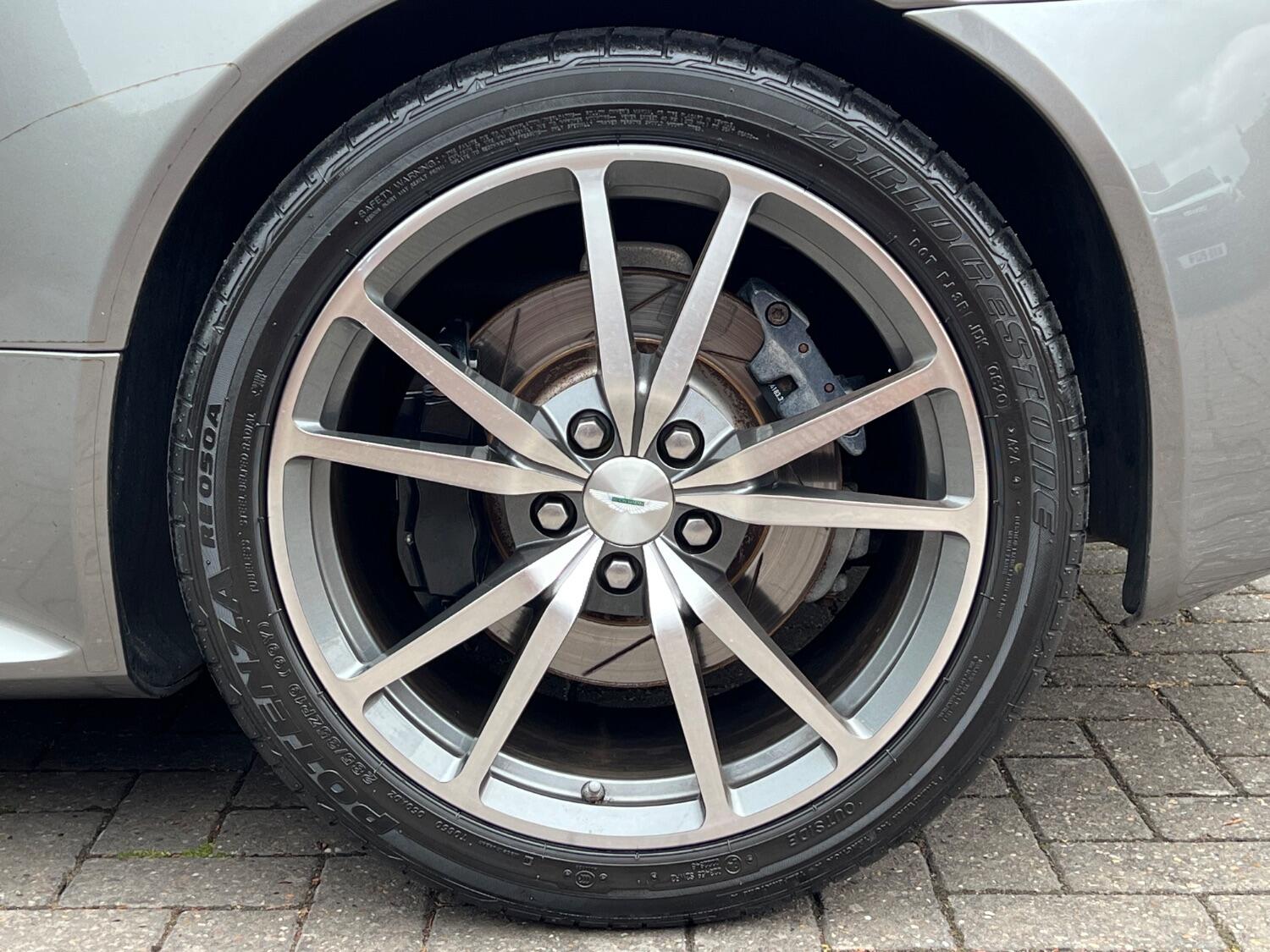 Used Aston Martin Vantage 2015 for sale - 77399994: Photo 18