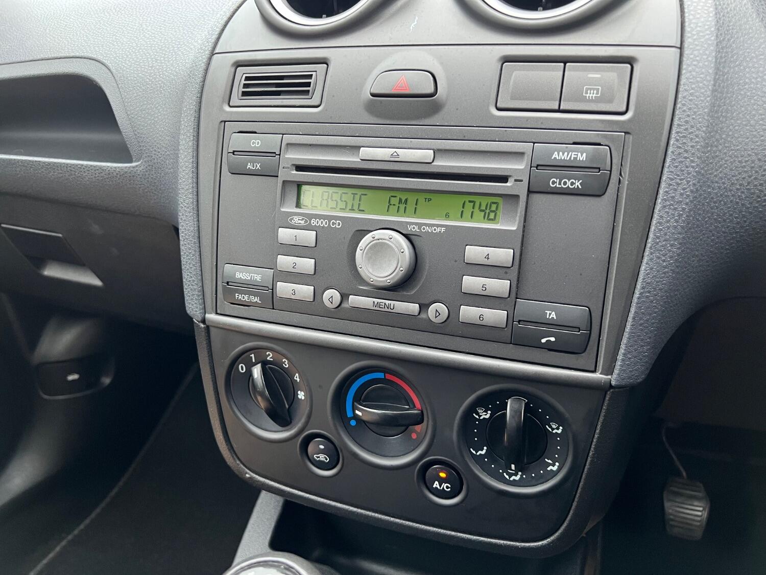 Used Ford Fiesta 2005 for sale - 76231006: Photo 14