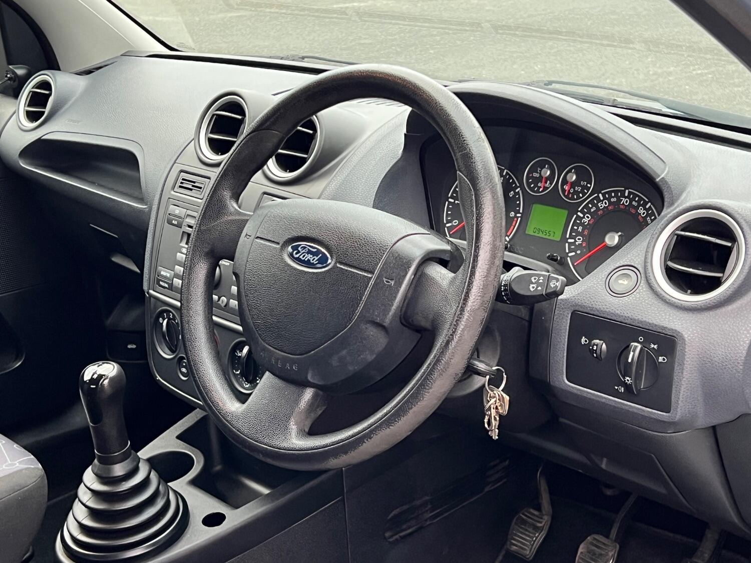 Used Ford Fiesta 2005 for sale - 76231006: Photo 3