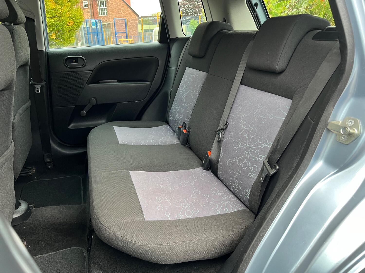 Used Ford Fiesta 2005 for sale - 76231006: Photo 9