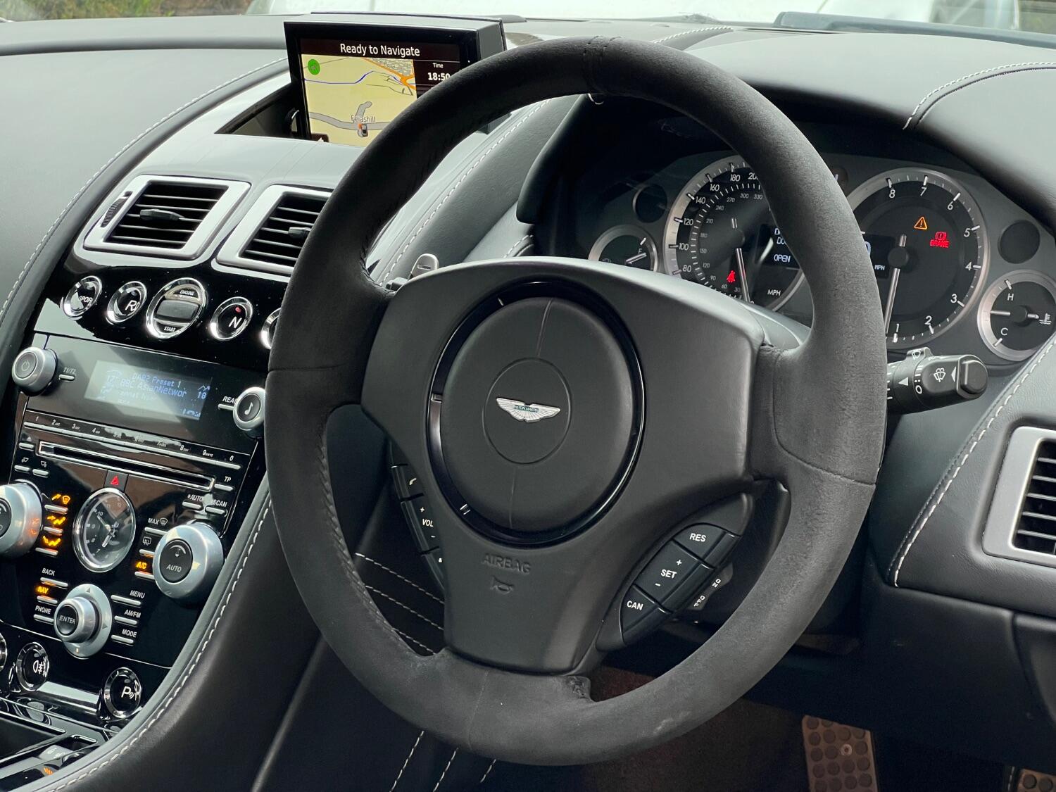 Used Aston Martin Vantage 2015 for sale - 75380696: Photo 13