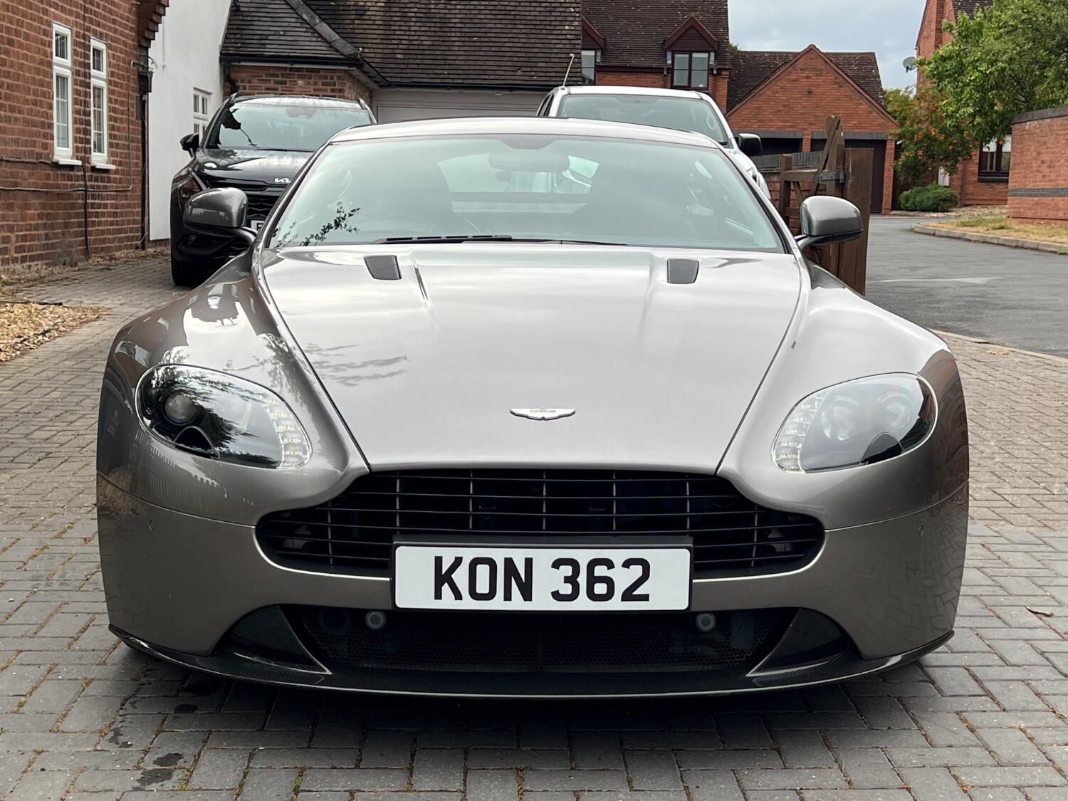 Used Aston Martin Vantage 2015 for sale - 75380696: Photo 9