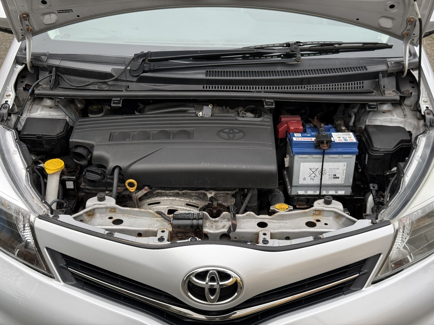 Used Toyota Yaris 2013 for sale - 76748234: Photo 13