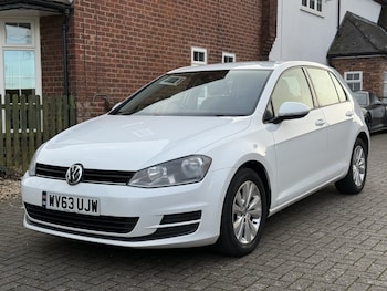 Used Volkswagen Golf 2013 for sale - 77915749: Photo