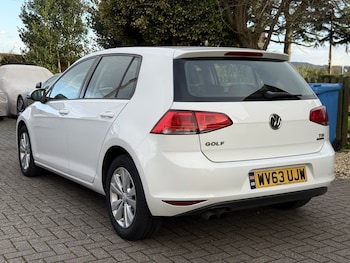 Used Volkswagen Golf 2013 for sale - 77915749: Photo