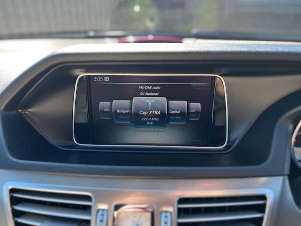 Used Mercedes-Benz E-Class 2015 for sale - 75680857: Photo 35