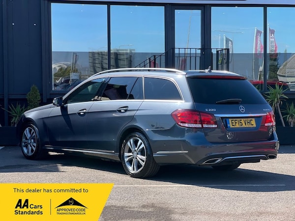 Used Mercedes-Benz E-Class 2015 for sale - 75680857: Photo 6