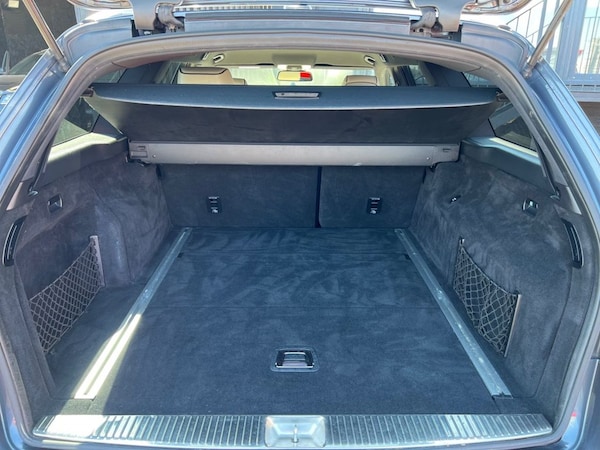 Used Mercedes-Benz E-Class 2015 for sale - 75680857: Photo 9
