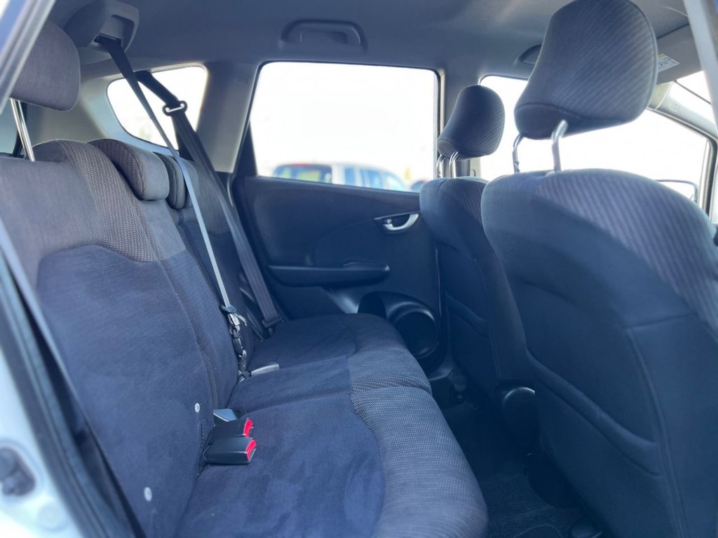 Used Honda Jazz 2015 for sale - 76430251: Photo 11