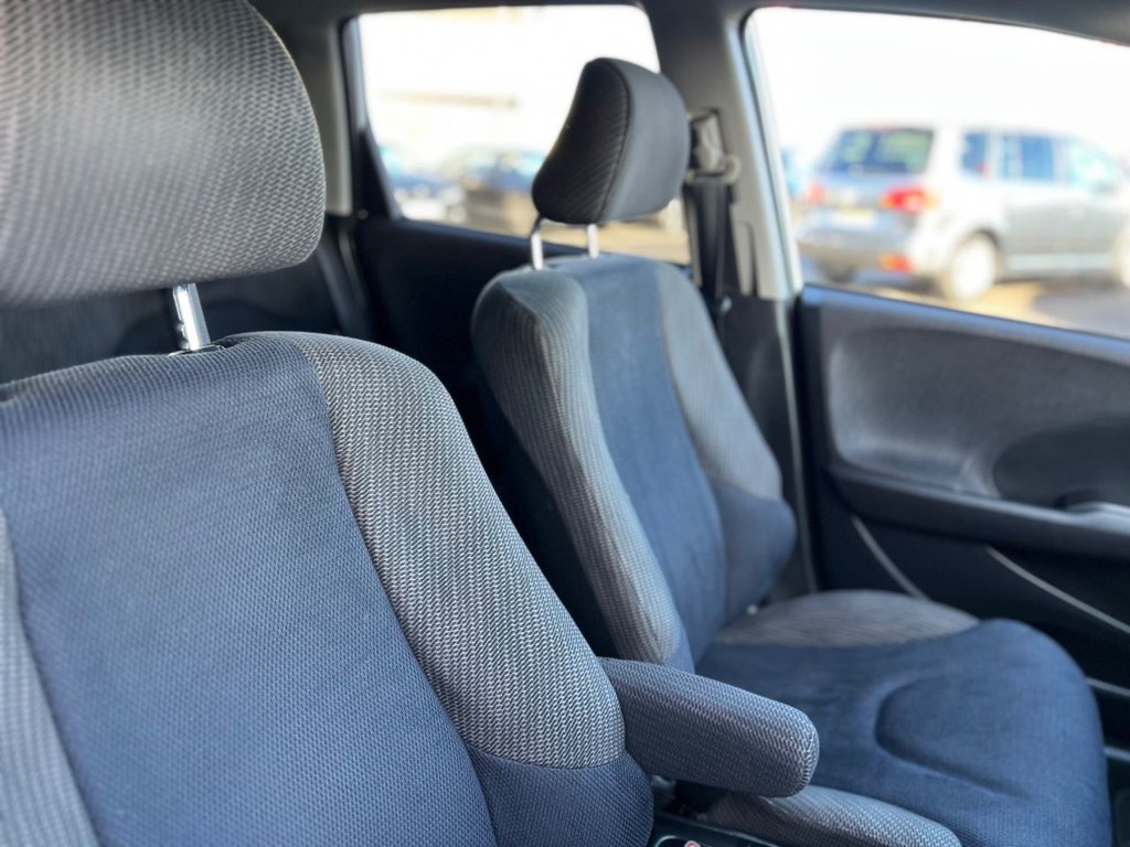 Used Honda Jazz 2015 for sale - 76430251: Photo 12