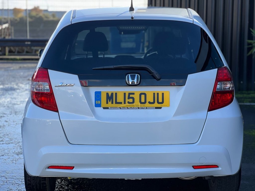 Used Honda Jazz 2015 for sale - 76430251: Photo 22