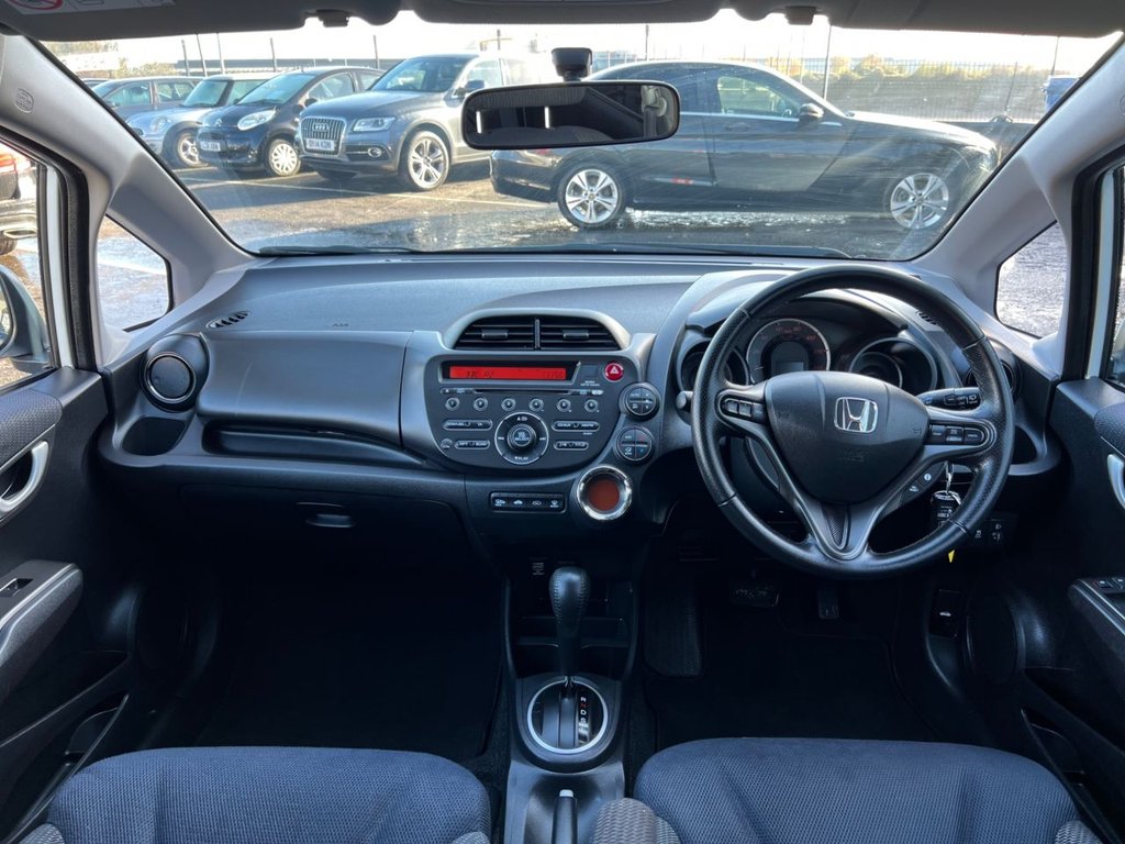 Used Honda Jazz 2015 for sale - 76430251: Photo 5