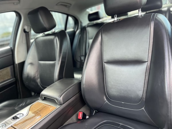 Used Jaguar XF 2012 for sale - 75559929: Photo 10