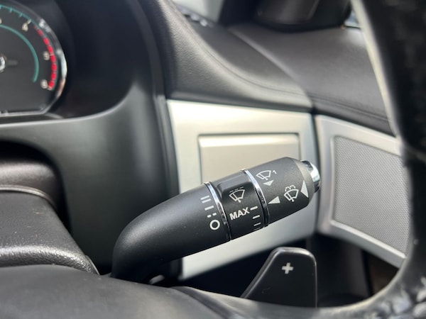 Used Jaguar XF 2012 for sale - 75559929: Photo 17