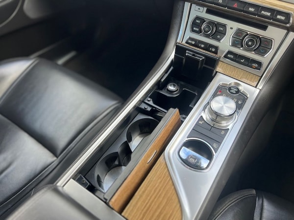 Used Jaguar XF 2012 for sale - 75559929: Photo 25
