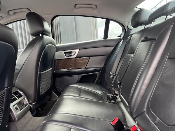 Used Jaguar XF 2012 for sale - 75559929: Photo 6