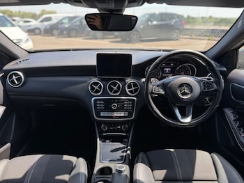 Used Mercedes-Benz A-Class 2018 for sale - 79022899: Photo