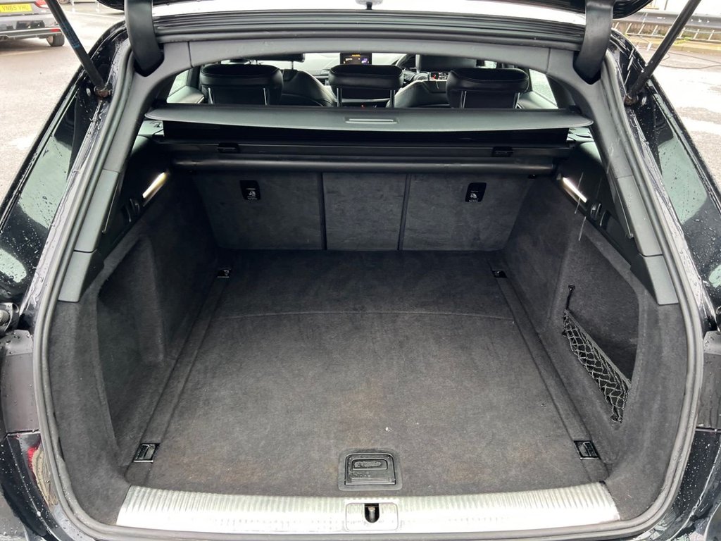 Used Audi A4 Avant 2017 for sale - 77250355: Photo 16