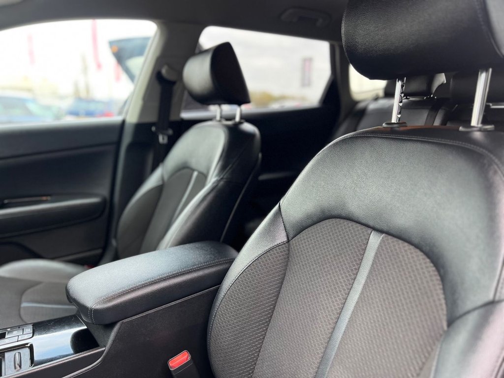 Used Kia Optima 2017 for sale - 76590961: Photo 41