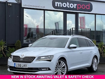 Used Skoda Superb 2016 for sale - 78597900: Photo